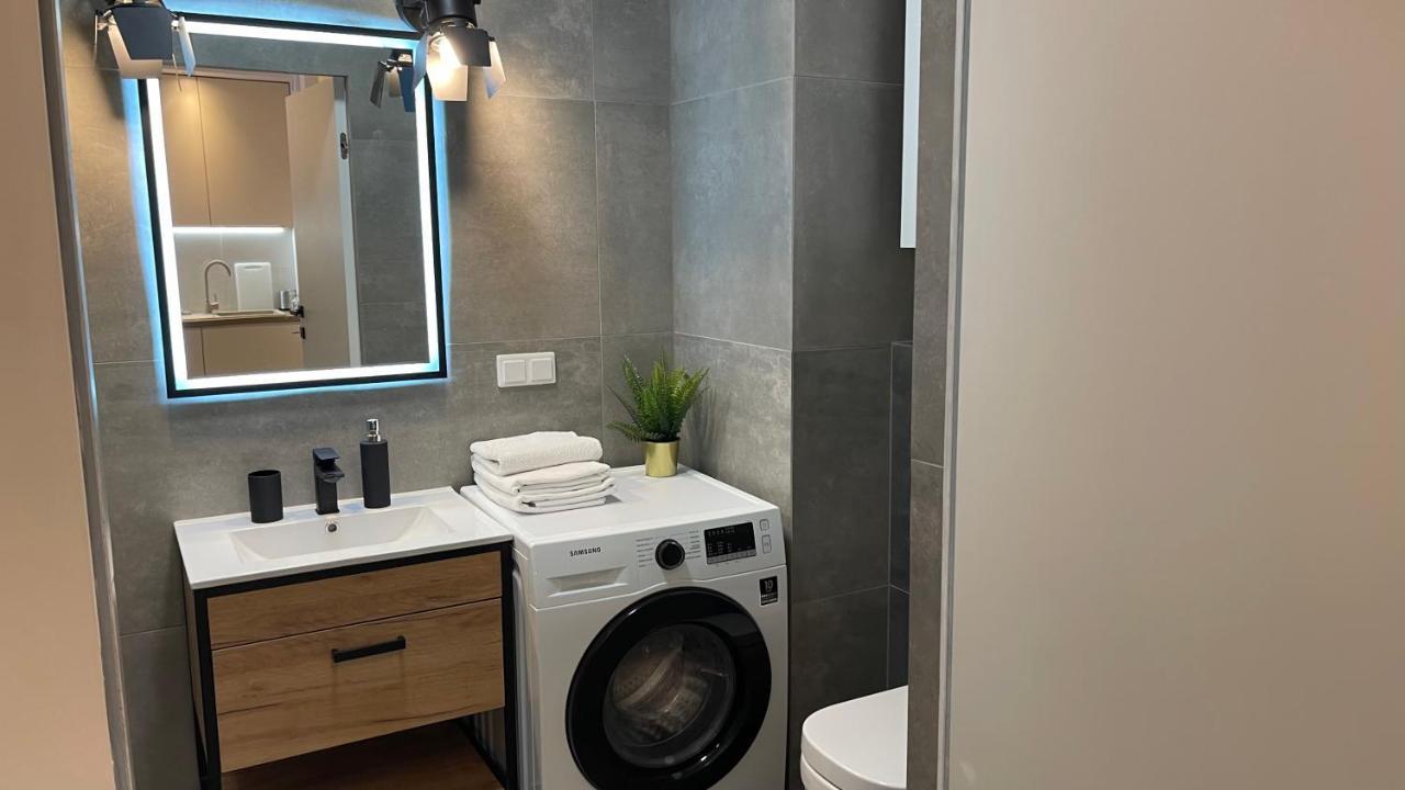 2-Room In New House, Wola 바르샤바 외부 사진